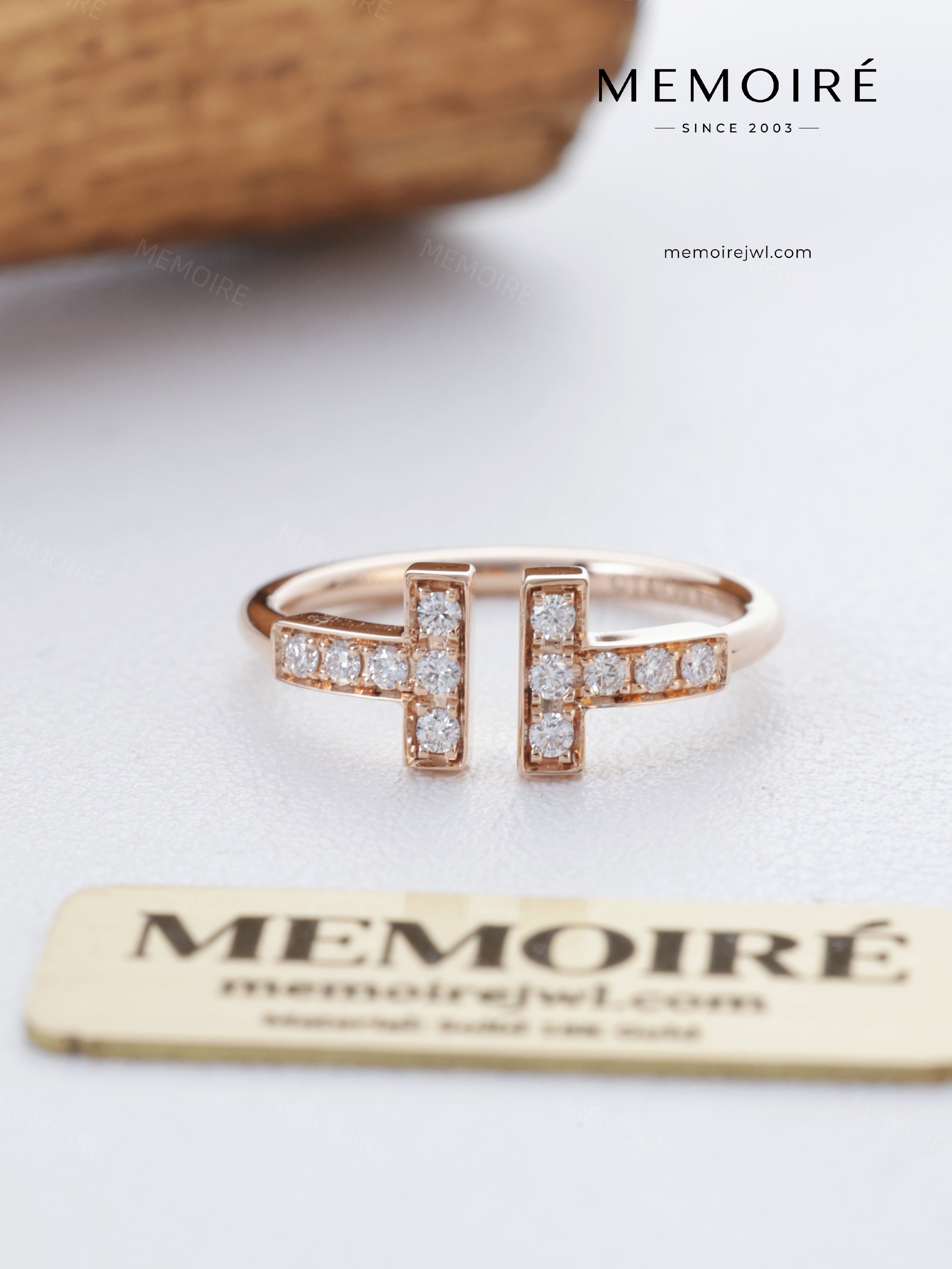 MEMOIRÉ 18K Rose Gold Pavé Diamond Double T Ring